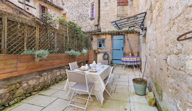 Superb Medieval Stone Villa in the Heart of Issigeac