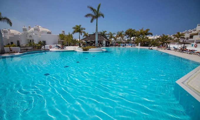 Costa Adeje Apartment | Comfort e semplicità in Playa Paraiso