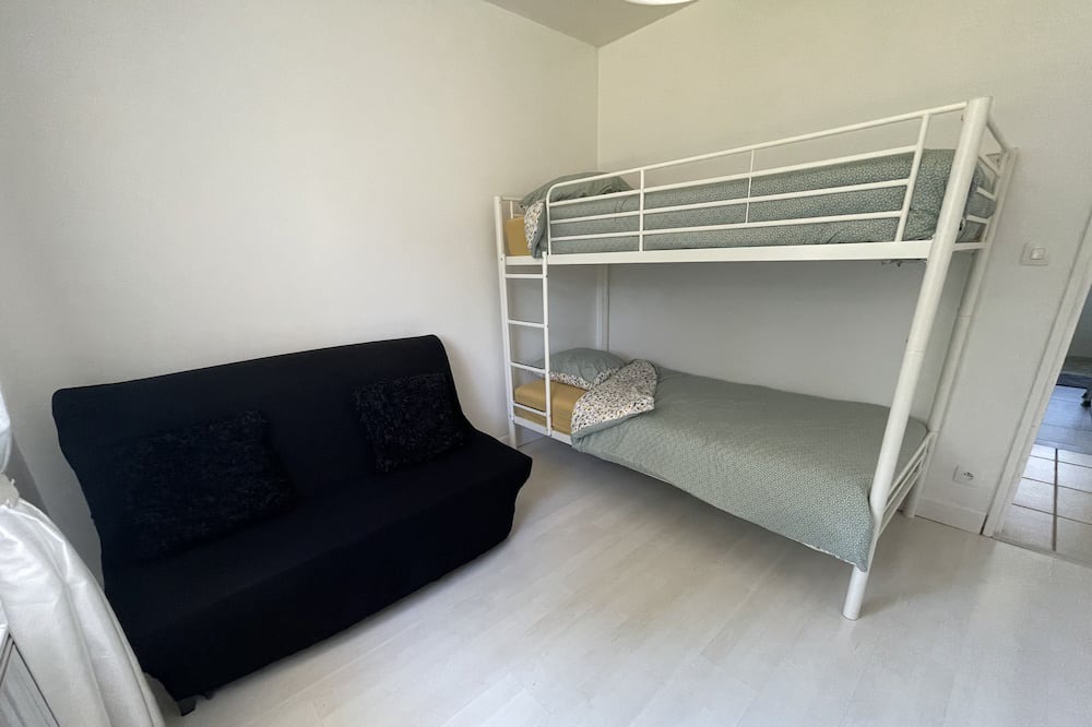 Photo of Bedroom in Quinsac