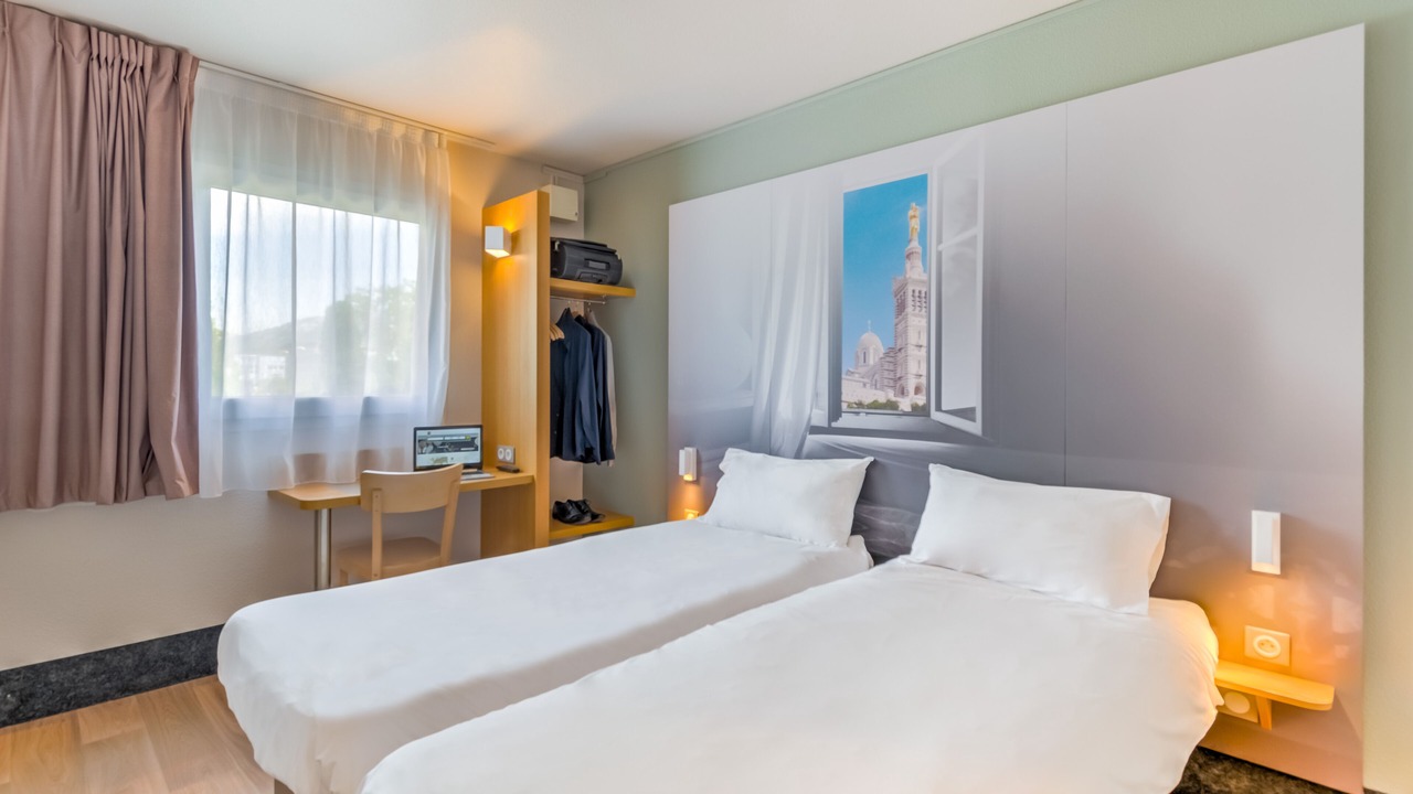 Photo of Bedroom in 11th Arrondissement