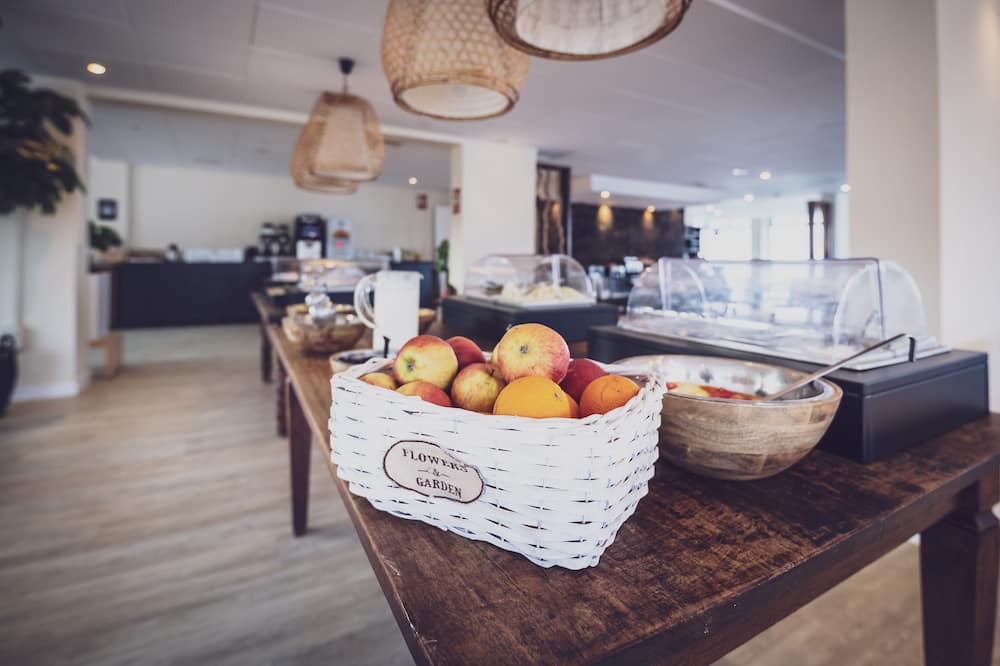 Photo of Others in Callao Salvaje