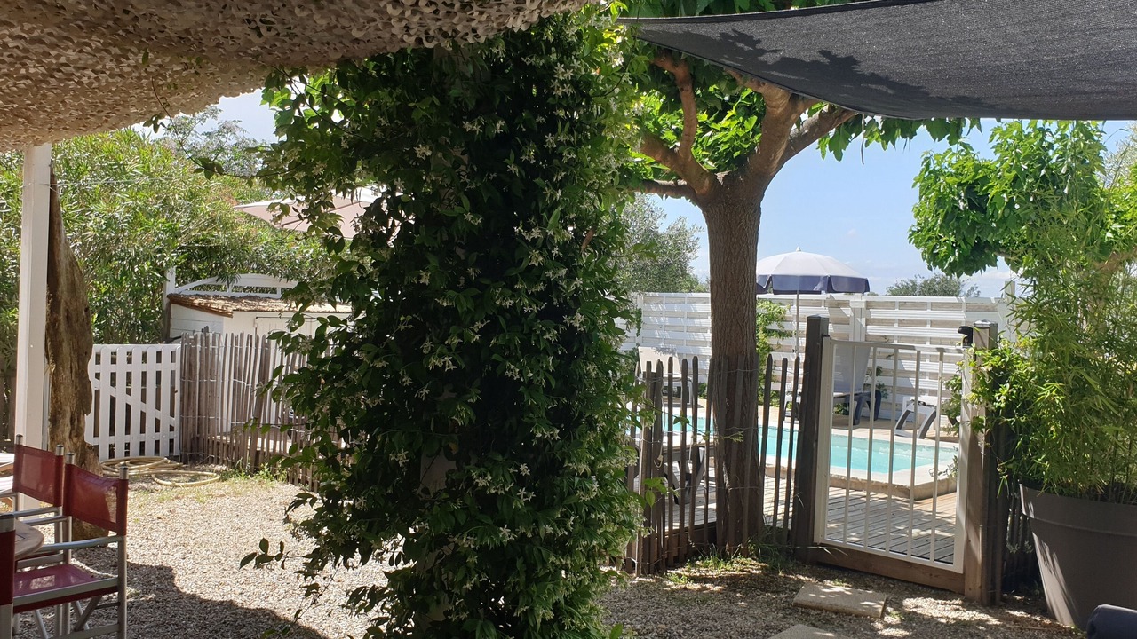 Photo of Outdoor in Bessan