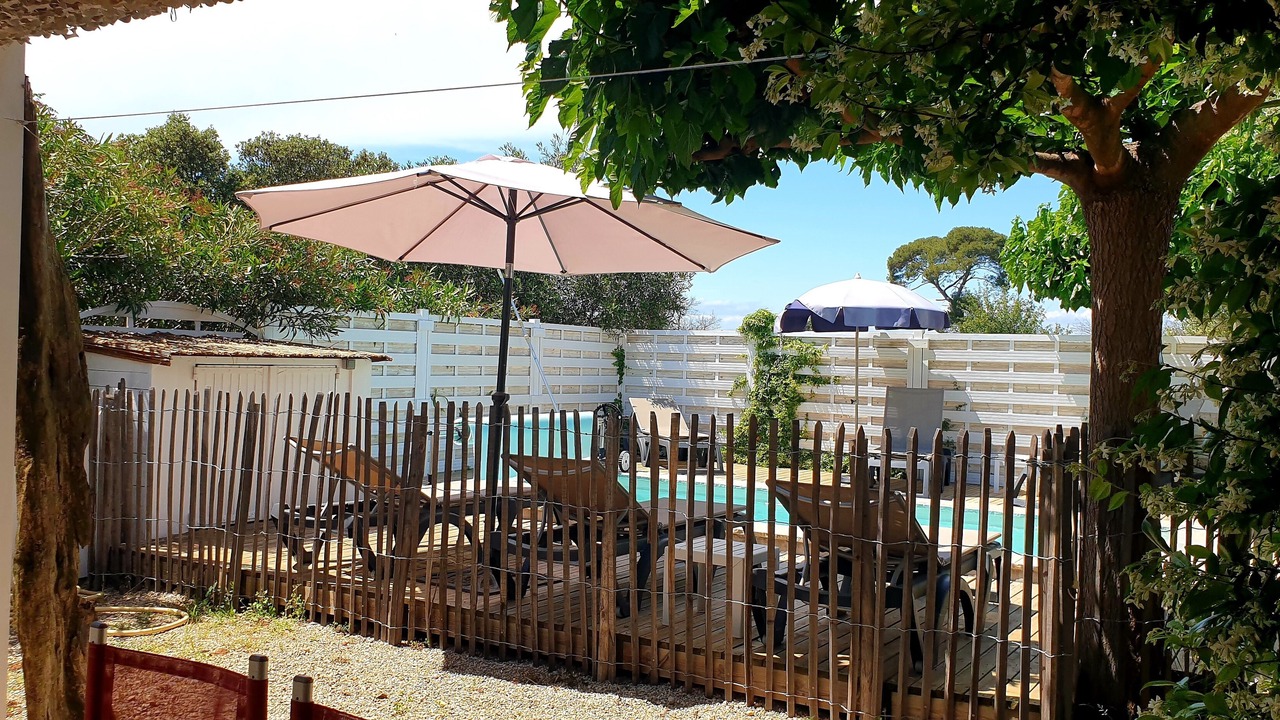 Photo of Patio Balcony in Bessan