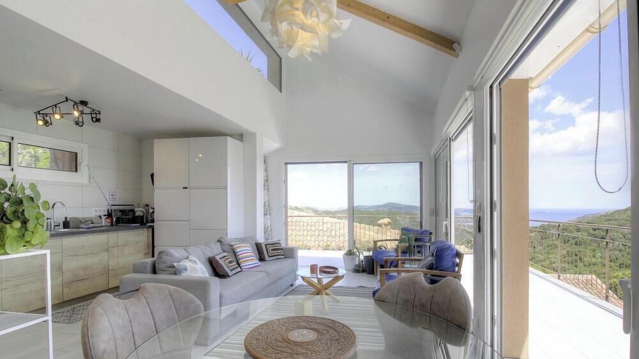 Photo of Livingroom in Pietra Long Salvini
