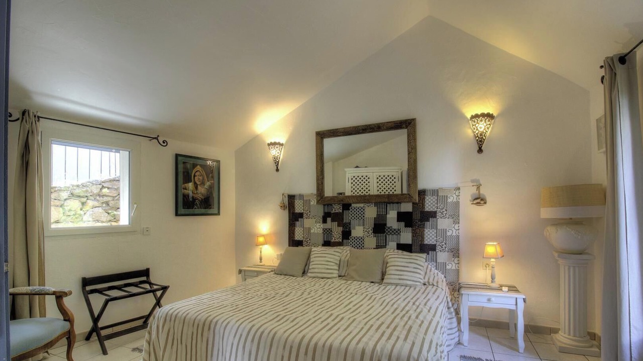 Photo of Bedroom in Pietra Long Salvini