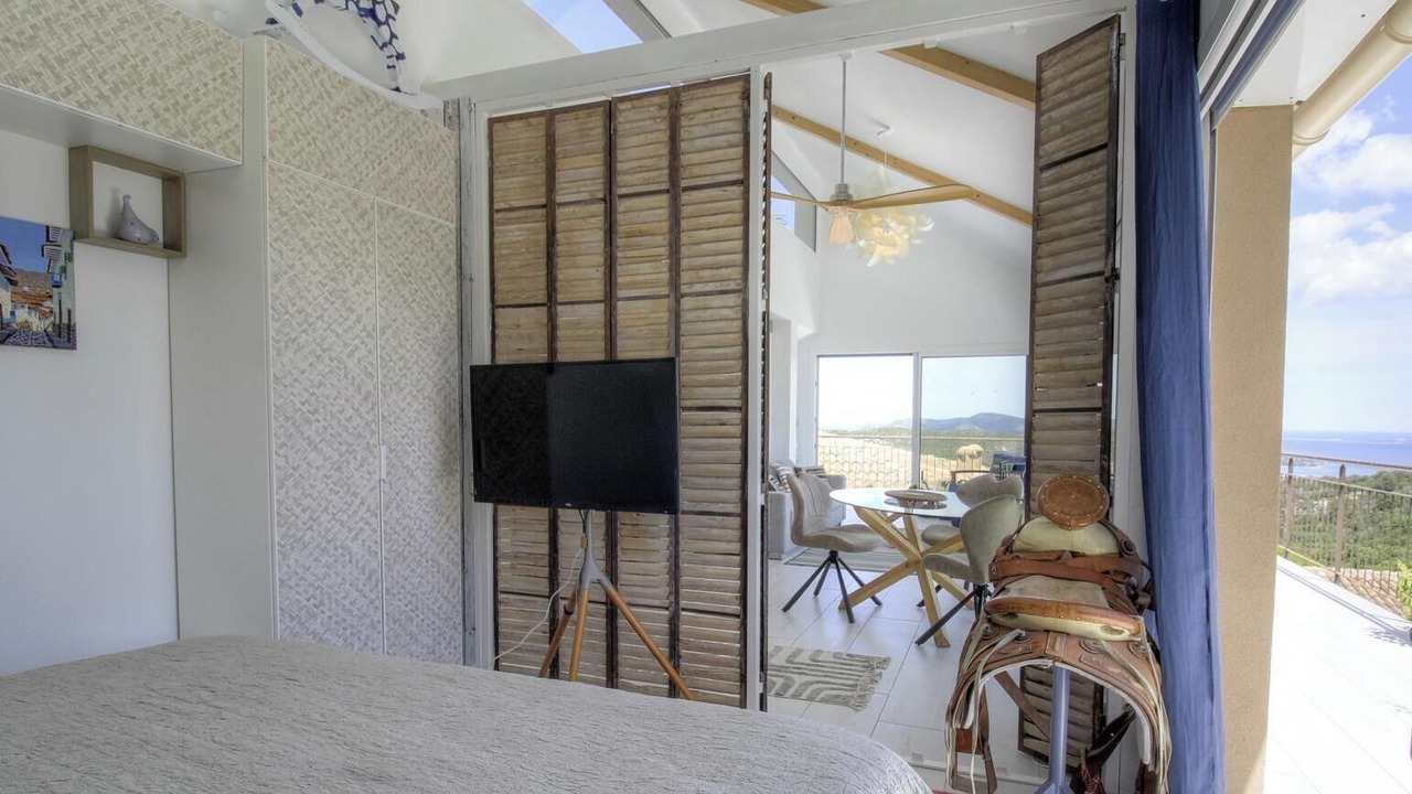 Photo of Bedroom in Pietra Long Salvini