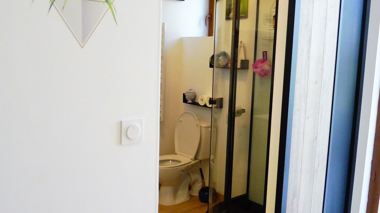 Photo of Bathroom in Les Mees